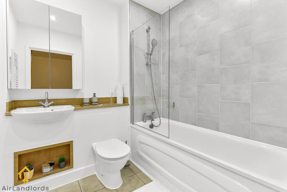 Exclusive 3 Bed 3Bath Penthouse Near Canary Wharf Londýn Exteriér fotografie