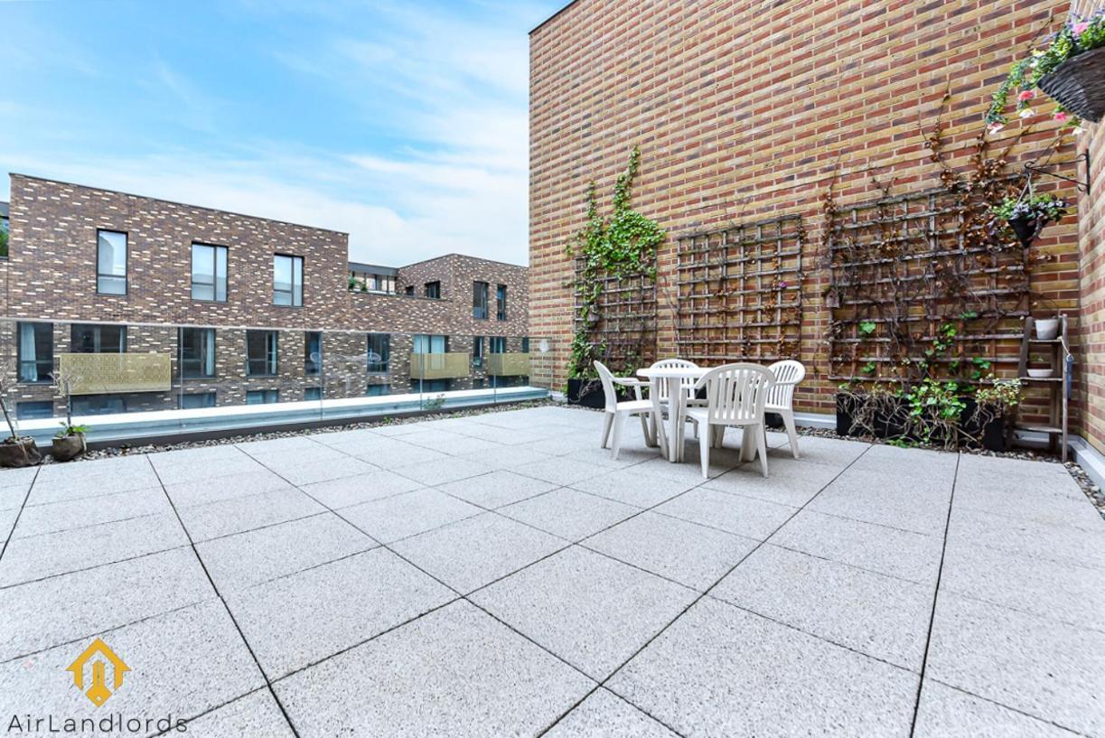 Exclusive 3 Bed 3Bath Penthouse Near Canary Wharf Londýn Exteriér fotografie